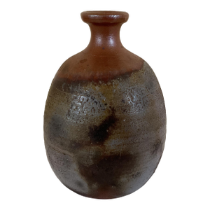 Late 20th Century Bizen-Yaki Ceramic Vase, a Traditional Japanese Pottery Style