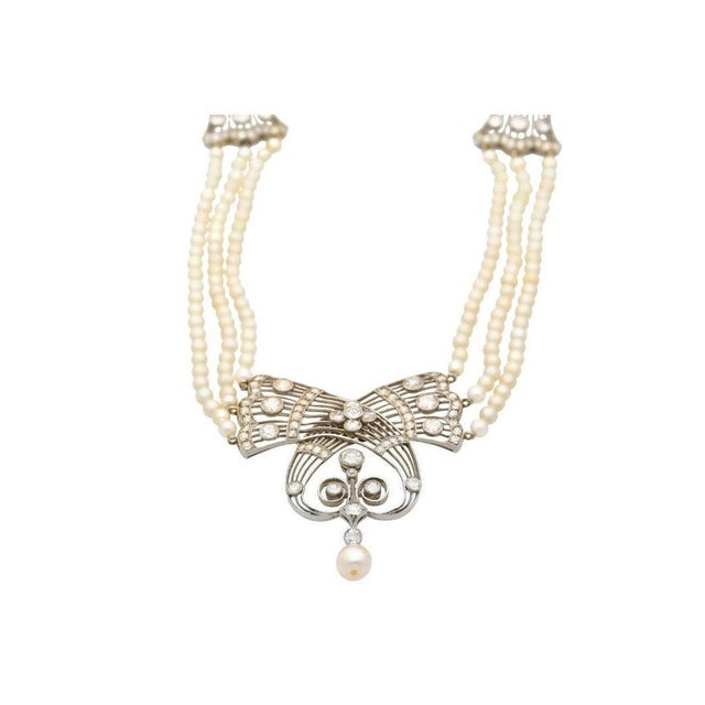 Traditional Early 20th Century Edwardian Gia Certified Saltwater Pearl & Old Euro Cut Diamond Necklace For Sale - Image 3 of 9
