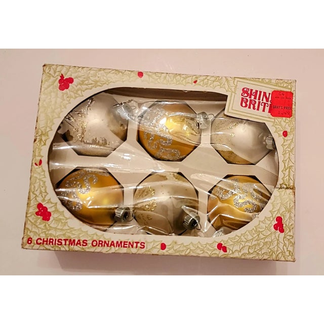 1960s Stenciled Shiny Brite Glitter Glass Ornaments - Set of 6 For Sale - Image 4 of 5