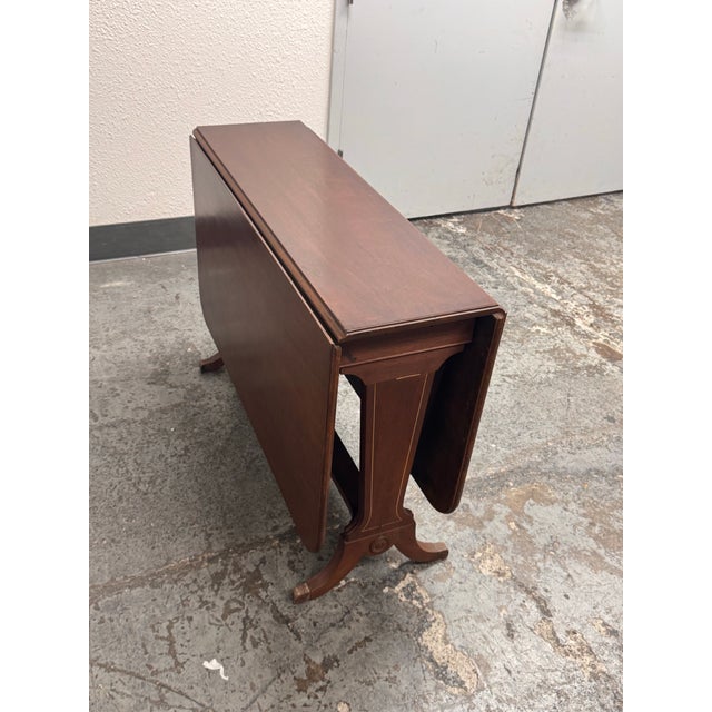 Federal Style Mahogany Drop-Leaf Gateleg Dining Table, Vintage For Sale - Image 11 of 12