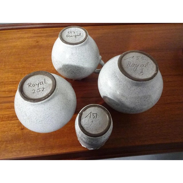 1960s Vintage White Ceramic Vases by Hans Welling for Ceramano, 1960s, Set of 5 For Sale - Image 5 of 18