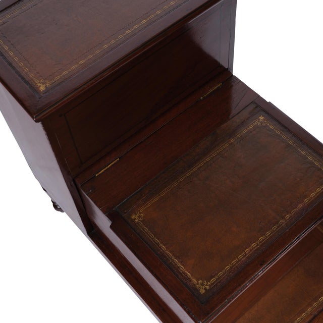 Library Stairs in Mahogany, England, 1850s For Sale - Image 5 of 5