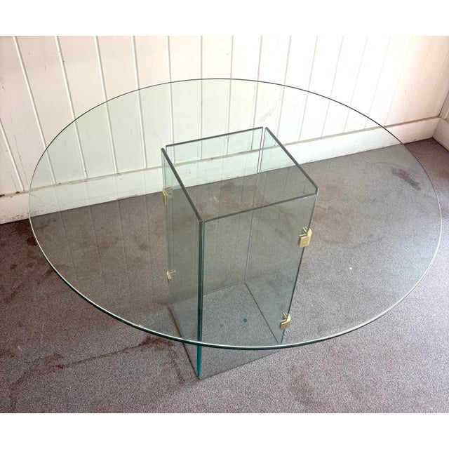 Transparent 1970s Pace Style Round Glass Dining Table For Sale - Image 8 of 9
