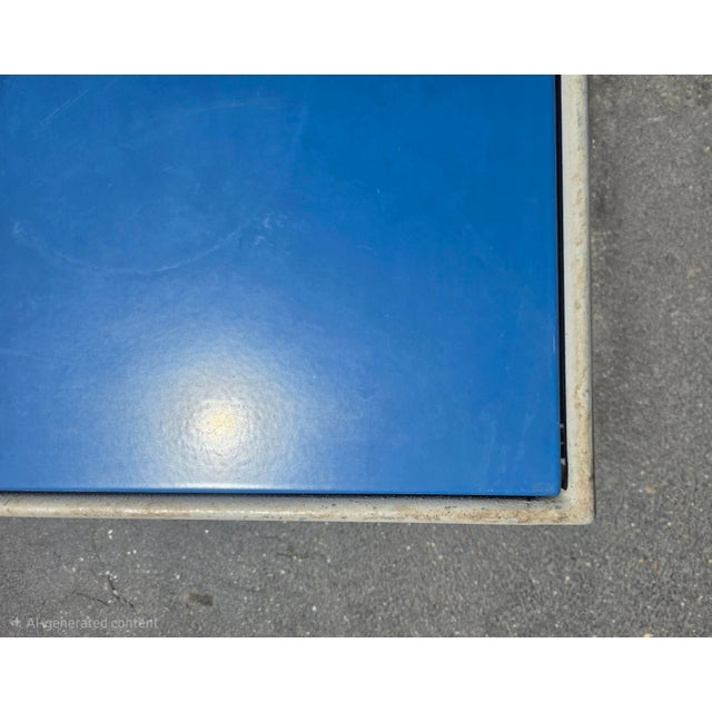 1970s Richard Schultz Style Knoll Aluminum and Blue Enamel Side-Coffee Table For Sale In Sacramento - Image 6 of 18