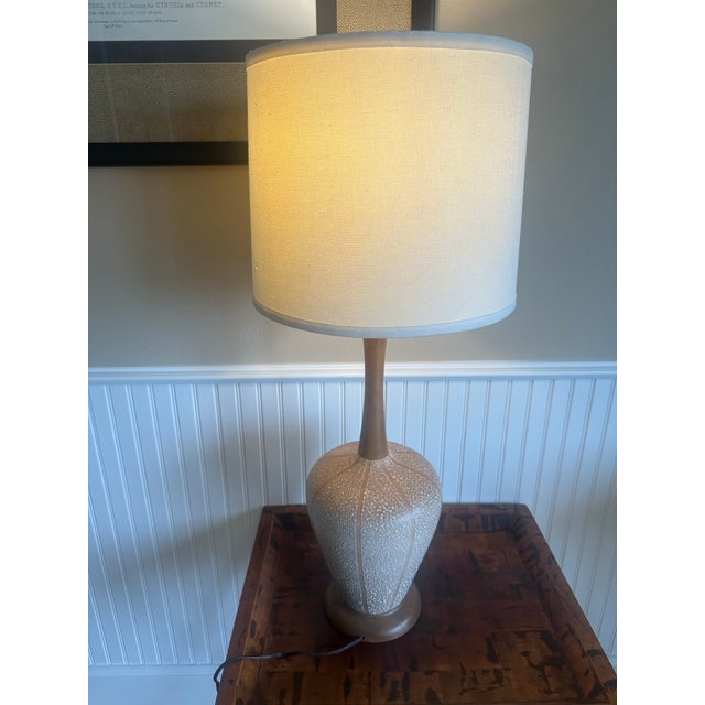 Mid-Century Modern MCM Ceramic and Walnut Table Lamp For Sale - Image 3 of 6