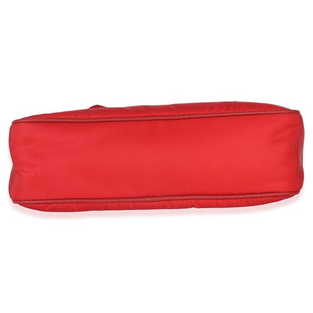 2000 - 2009 Red Re-Nylon Re-Edition 2005 Hobo For Sale - Image 5 of 9