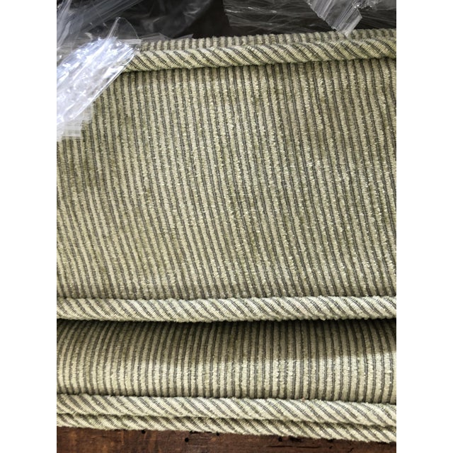 Traditional Late 19th Century Antique Reclaimer Fainting Couch/Chaise Lounge Reduced For Sale - Image 3 of 4