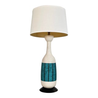 1960’s Mid-Century Modern Pottery Ceramic Table Lamp For Sale