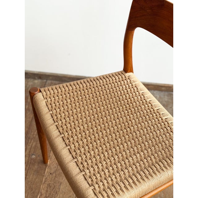 Mid-Century Danish Model 75 Dining Chairs in Teak by Niels Møller for J.L. Møllers, 1950s, Set of 4 For Sale - Image 6 of 15