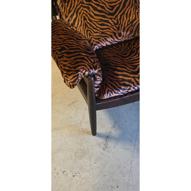 Set of Vintage Lounge Chair with Ottoman in Orange Zebra Velvet Fabric, 1970s For Sale - Image 11 of 15