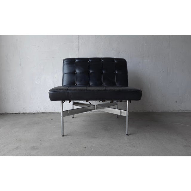 Metal Early Chrome and Leather New York Lounge Chair by Laverne For Sale - Image 7 of 13