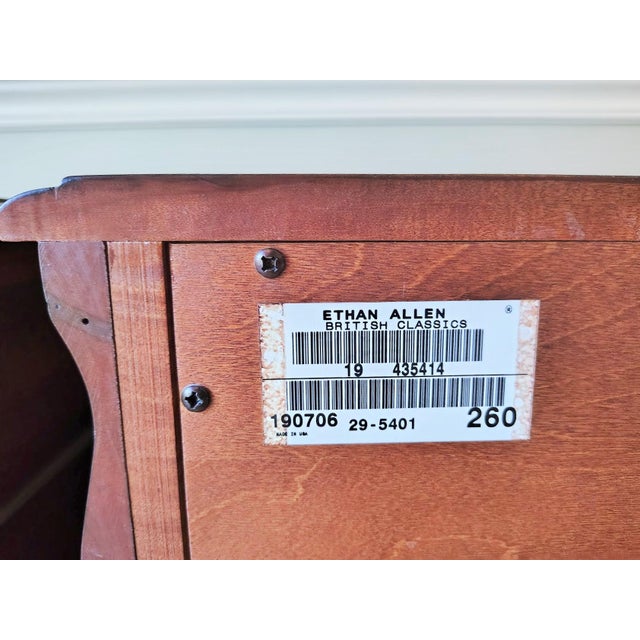 A Pair of British Classics Daryn Nightstands With Drawers by Ethan Allen For Sale - Image 12 of 13