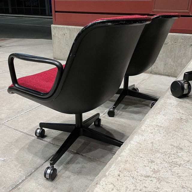 1970s Executive Desk Chairs Charles Pollock for Knoll International - Set of 4 For Sale - Image 5 of 12