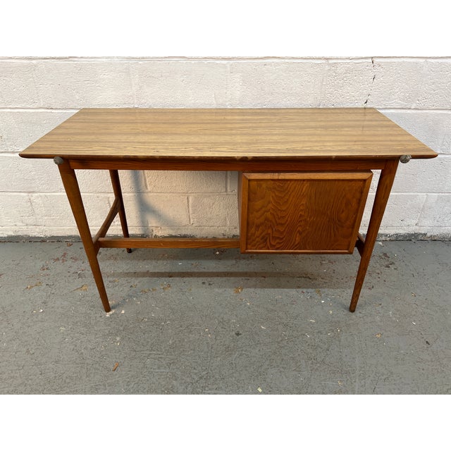 1960s Heywood Wakefield Laminate Top Student Desk W/ Chair For Sale - Image 11 of 17