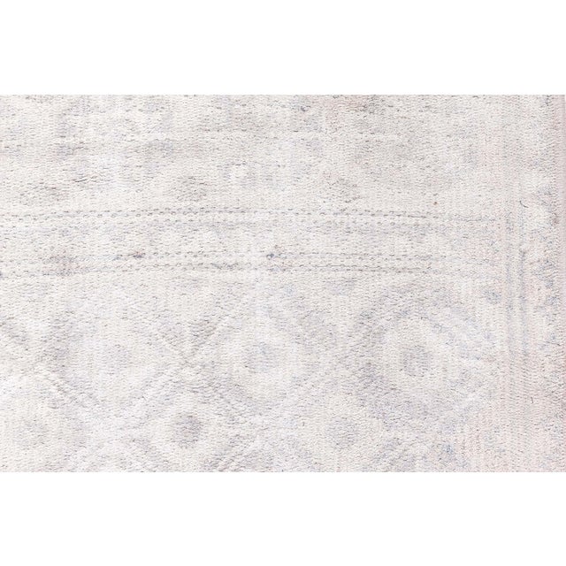 Mid-20th Century Indian Light Beige Handmade Cotton Runner For Sale In New York - Image 6 of 10