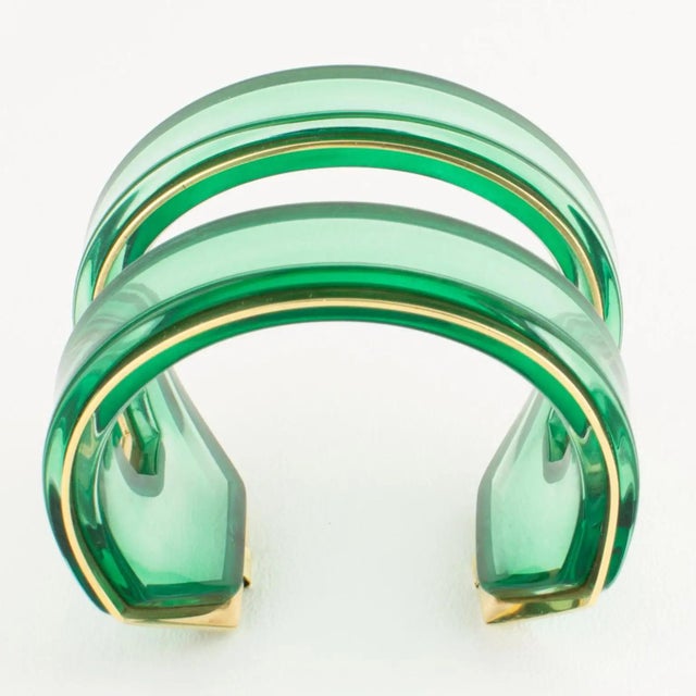 Green Lucite and Brass Cuff Bangle Bracelet For Sale - Image 15 of 16