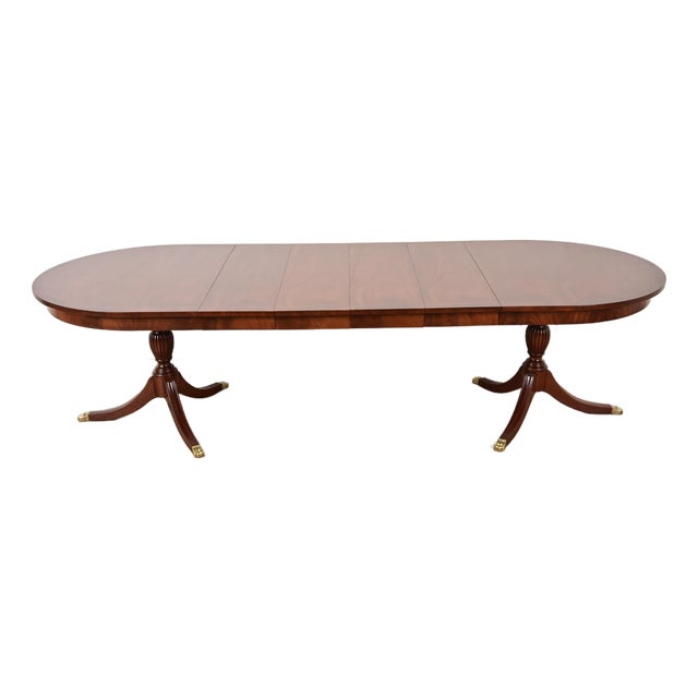 Henkel Harris Georgian Banded Mahogany Double Pedestal Extension Dining Table, Newly Refinished For Sale