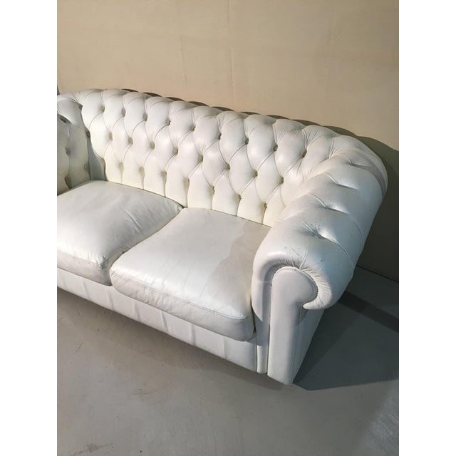 Italian Chesterfield Style Sofa in Leather, 1980s For Sale - Image 6 of 14