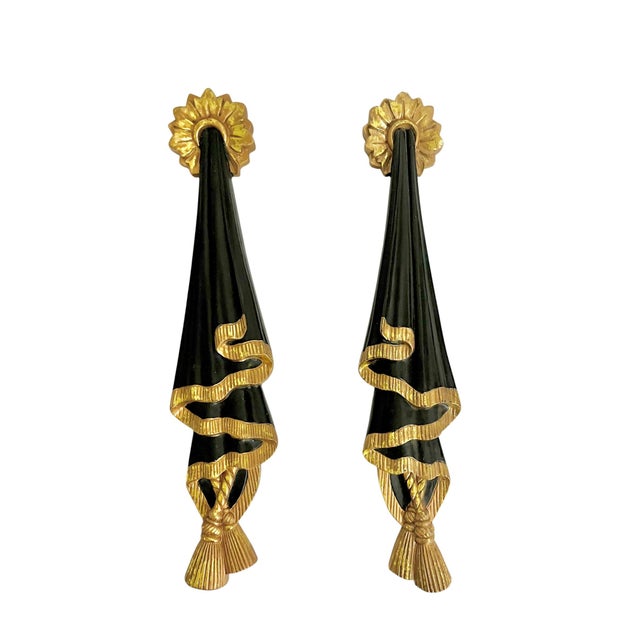 Art Deco Pair Vintage Resin Dorothy Draper Style Trompe L’oeil Tassel and Drapery Wall Brackets For Sale - Image 3 of 12