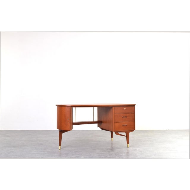 Mid-Century Modern Organic Teak Desk from Sola Møbler, 1960s For Sale - Image 17 of 17