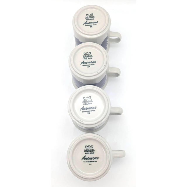 Ceramic Vintage Arabia Finland Anemone Coffee Cups & Dessert Plates Designed by Ulla Procope, Set of 14 Pieces For Sale - Image 7 of 13