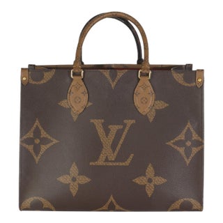 Reverse Monogram Canvas Giant Onthego MM For Sale