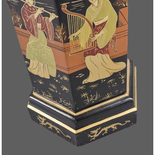 Chinoiserie Vintage Asian Black Lacquer Hexagonal Figural Chinoiserie Table Lamp For Sale - Image 3 of 12