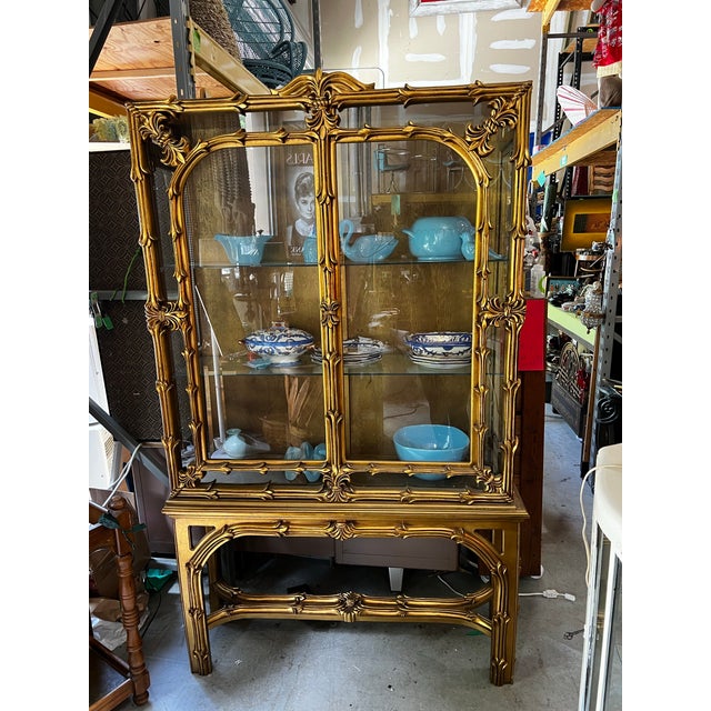 Hollywood Regency 1970s Stunning Gilded Gold Ornate Oversized Display Cabinet With Glass Shelves For Sale - Image 3 of 12