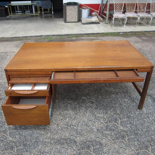 Mid-Century Modern Vintage Mid-Century Modern Walnut Jens Risom Desk For Sale - Image 3 of 6