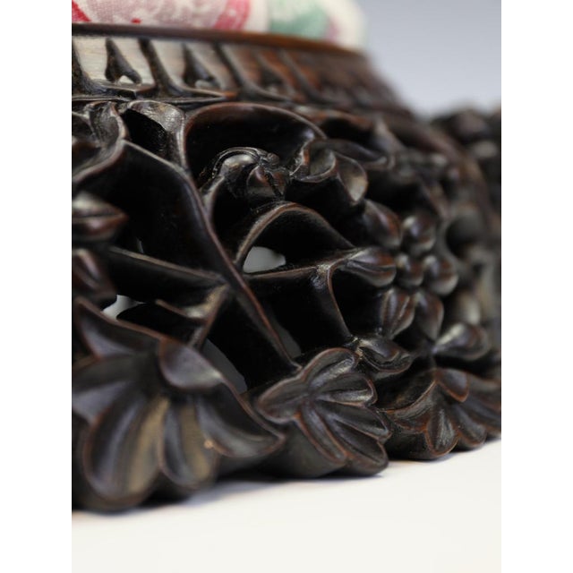 Victorian Stool in Bennison Banyan Linen, 1880 For Sale - Image 9 of 18