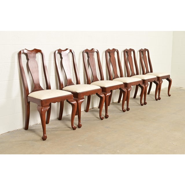 Henkel Harris Henkel Harris Queen Anne Solid Cherry Wood Dining Chairs, Set of Six For Sale - Image 4 of 13