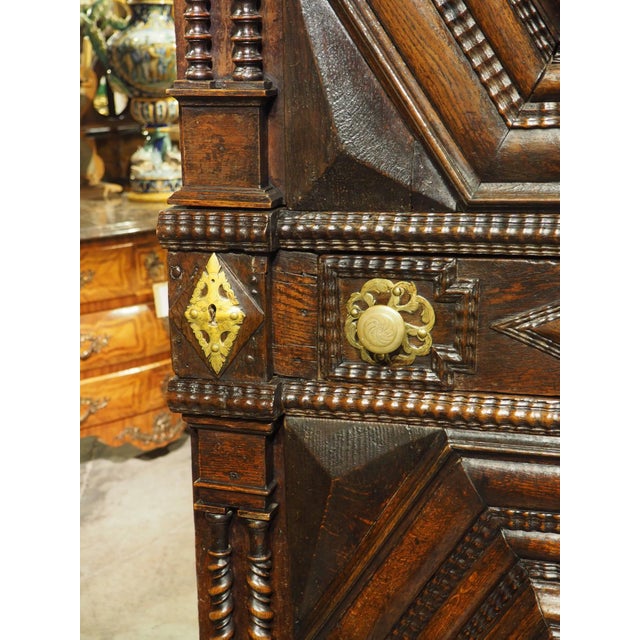 Antique Carved Oak Homme Debout Malouin Cabinet From St. Malo, France, C. 1700 For Sale - Image 10 of 12