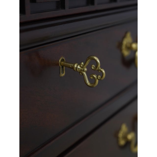 1990s Baker Colonial Williamsburg Mahogany Chippendale Breakfront For Sale - Image 11 of 18