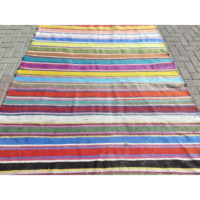Traditional 1960s Turkish Striped Kilim Rug - 69"x94" For Sale - Image 3 of 11