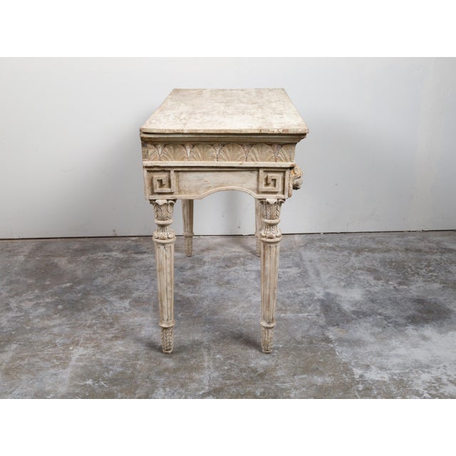 Neoclassical Italian 18th Century Console Table with Carved Lion Heads and Papyrus Capitals For Sale - Image 3 of 12