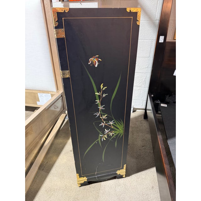 This exquisite floral painted chinoiserie cabinet is a richly detailed statement piece that celebrates traditional Asian-...