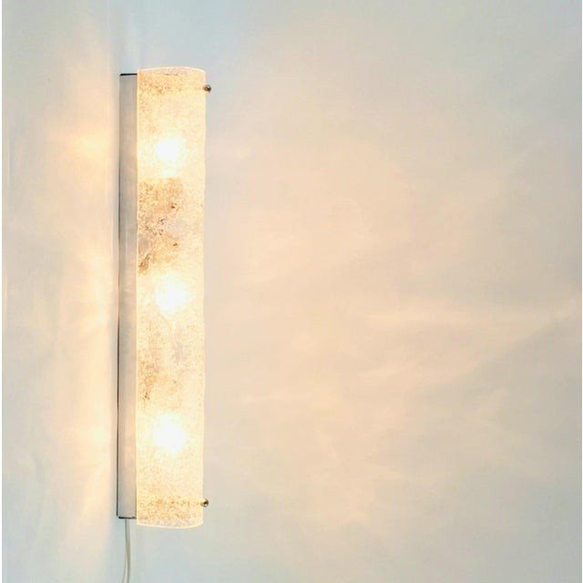 1970s Mid-Century Tubular Murano Glass Wall Light from Hillebrand, Germany, 1970s For Sale - Image 5 of 13