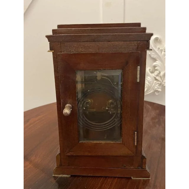 Mid 19th Century Antique Victorian Mahogany and Brass Inlaid Desk Clock by Dent of London, 1850 For Sale - Image 5 of 7