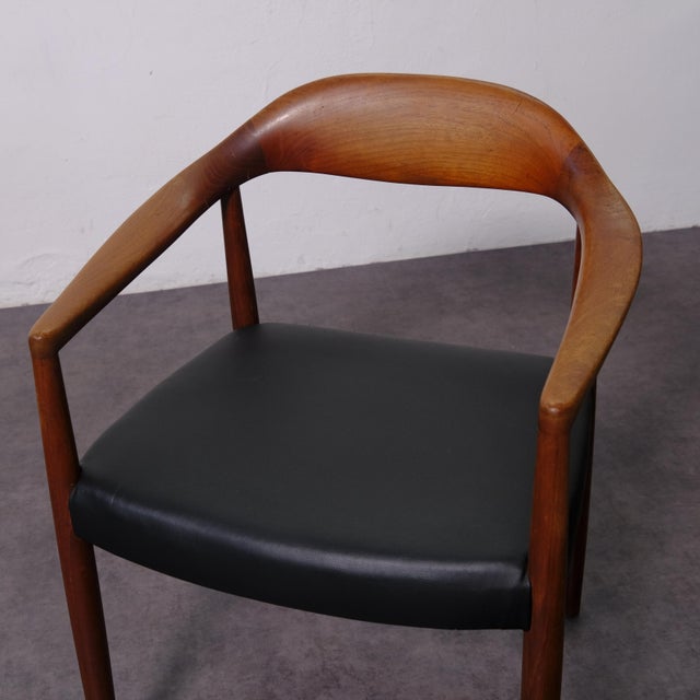 Vintage Danish Armchair in Solid Wood, 1950s For Sale - Image 14 of 18