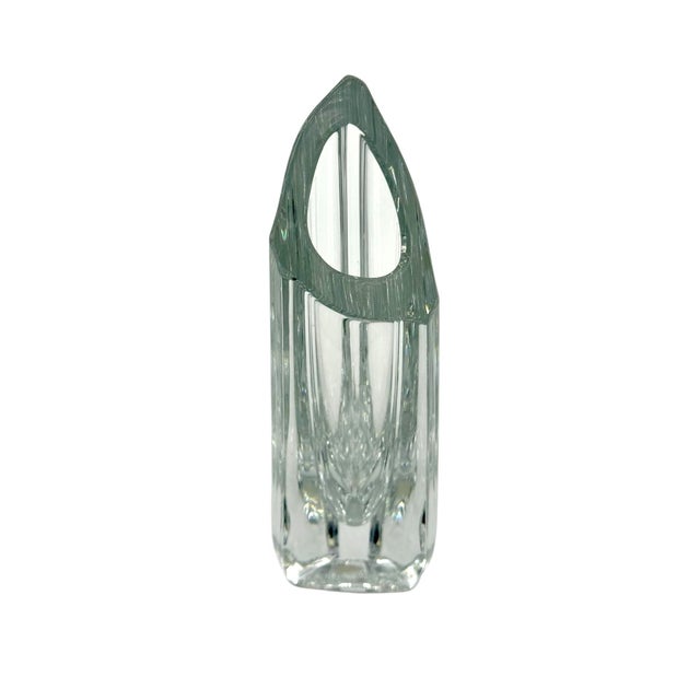 Baccarat Crystal Bud Vase - Triangular Faceted Design - Vintage Art Deco and Mid Century Modern - Signed and Etched -...