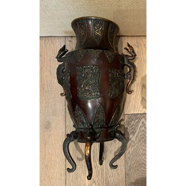 Antique 1920s Bronze Chinese Vase For Sale In Los Angeles - Image 6 of 11