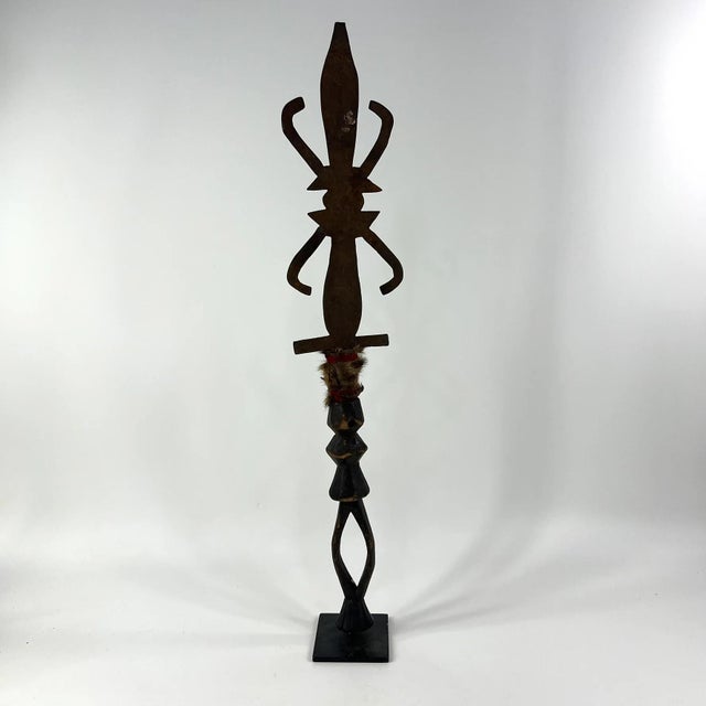 Early 20th Century Ceremonial Prestige Knife with Hide-Wrapped Hilt on Custom Base Kongo For Sale In Denver - Image 6 of 7