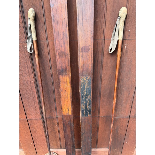 Antique Wooden Skis With Original Bamboo Ski Poles – Early 20th Century Nordic Ski Set – Rustic Ski Lodge & Cabin Wall Decor For Sale - Image 17 of 18