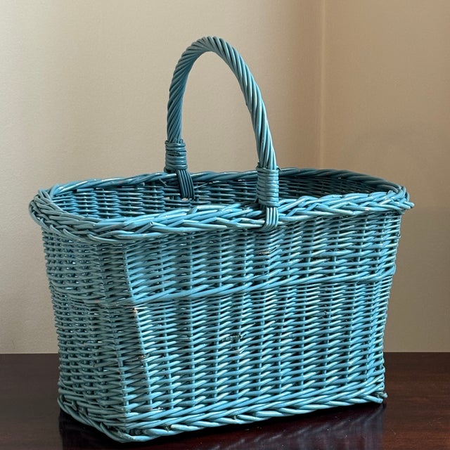 Wood Mid-20th Century Cornflower Blue Market / Gathering Basket For Sale - Image 7 of 15