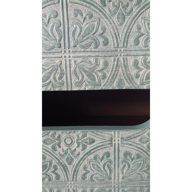 French Provincial Vintage French Provincial Style Hand-Painted Sideboard With Embossed Drawers For Sale - Image 3 of 12