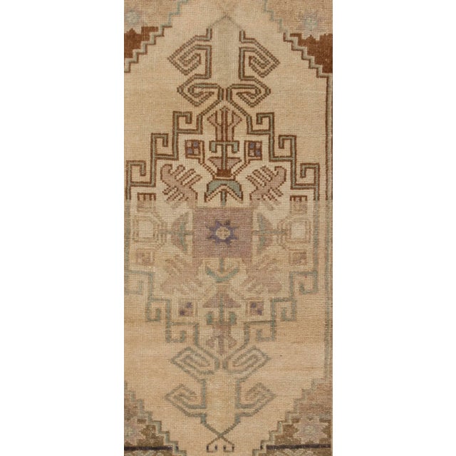 Traditional 1950s Vintage Turkish Yastik Area Rug, 1'9 X 3'5 For Sale - Image 3 of 5