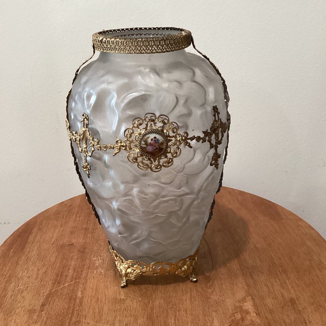 Antique Frosted Sculpted Vase W/ French Gold Metal Filigree and Cameo Medallion For Sale - Image 12 of 12