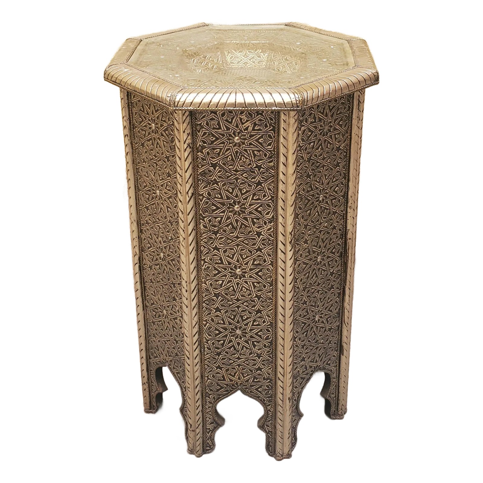 moroccan-octagonal-metal-