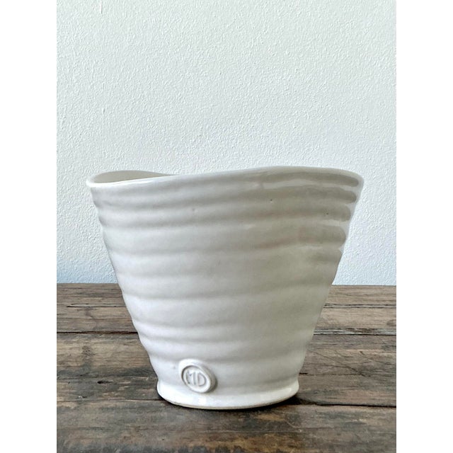 Late 20th Century Vintage Boho Montes Doggett Studio Pottery Vase For Sale - Image 5 of 10