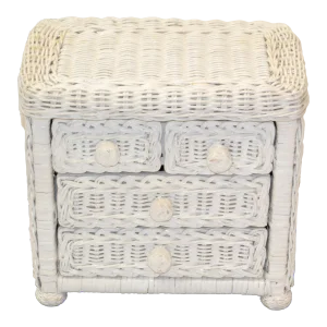 1980s Boho Chic Handmade Wicker White Jewelry Chest